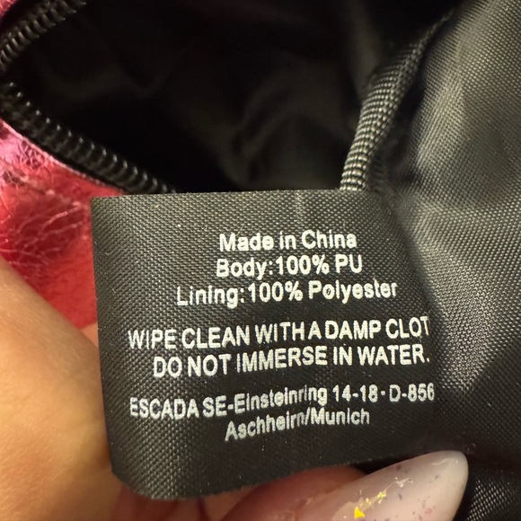 Escada Weekend Duffle Bag - Picture 8 of 8